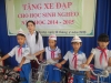 Liên đội trường TH Nguyễn Trường Tộ  “Mổ heo đất” mua xe đạp tặng học sinh ngèo.